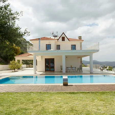 Luimarvenue Lefkara